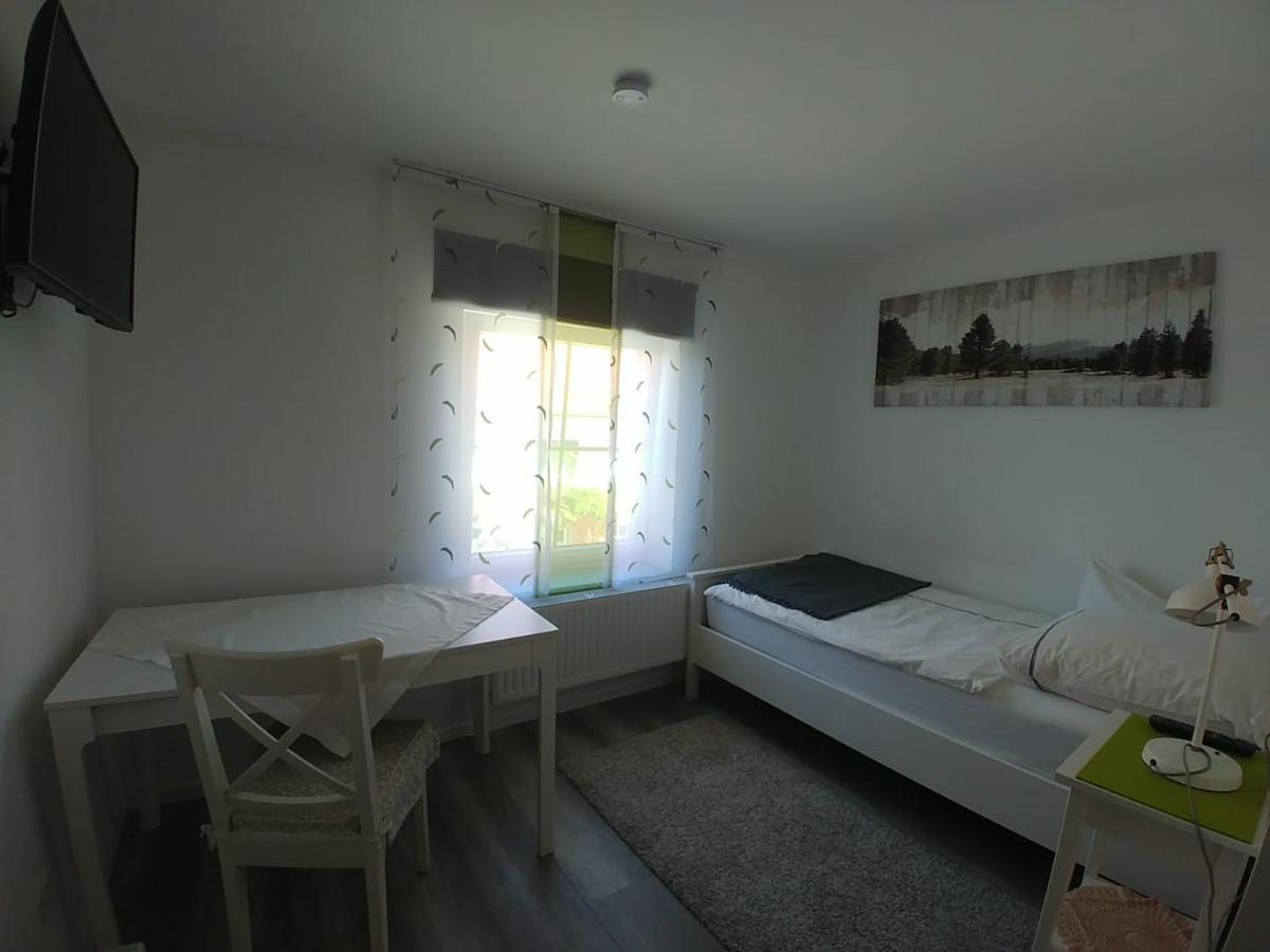 Apartmentvermietung Ingrid Bolkart - Landleben 6 *