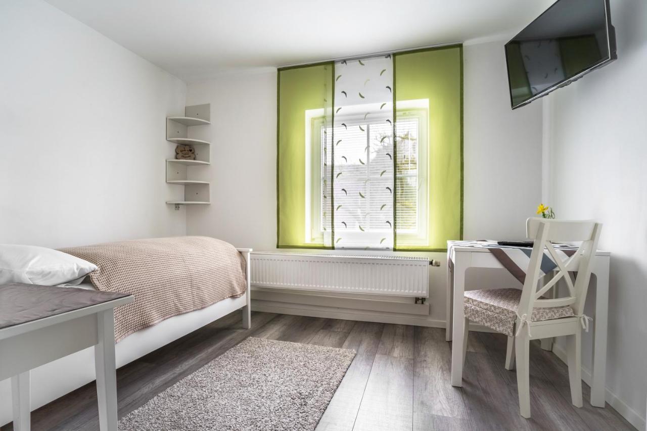 Apartmentvermietung Ingrid Bolkart - Landleben 6